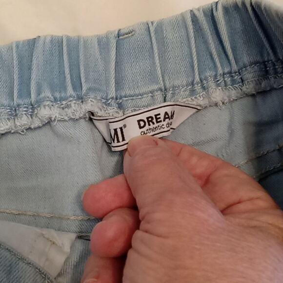 YMI Dream Women's lite washed denim distressed cuffed Large Shorts. FESTIVAL - Picture 2 of 8